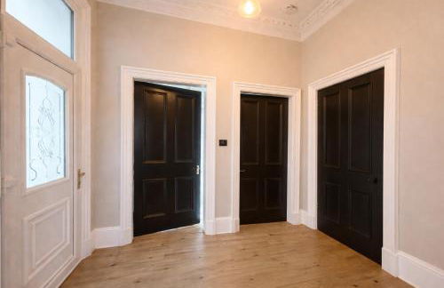 Contractors and Guests Grand 3 Bedroom Central Free Parking Fully equipped - Foto 13