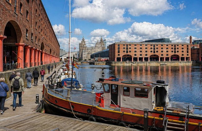 Liverpool Half-Day Tour: Private & Custom with a Local Guide - Photo 4