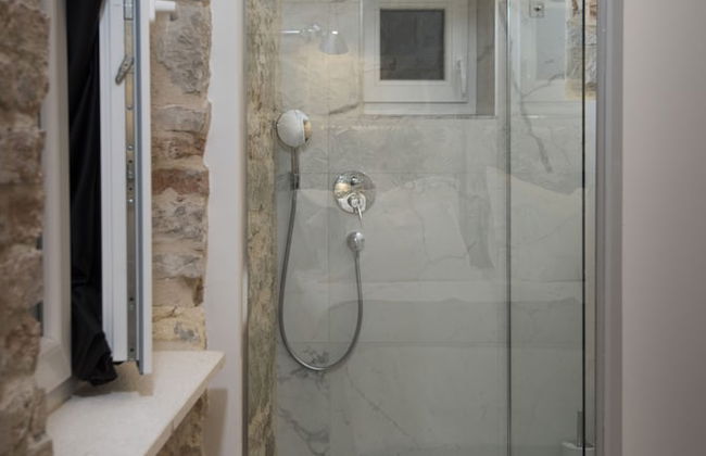 Emarconi history&luxury in Split center - Photo 39