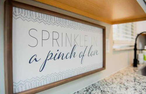 Modern Ranch near Downtown and Airport - Foto 32