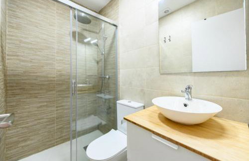 AZA14 - Amplio Piso de 3 dormitorios, 2 baños y terraza, en Chamartín, Madrid - Foto 46