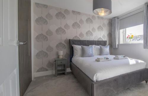 Pass the Keys Next to Braehead - Free Parking - Foto 18