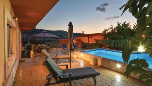 Four-Bedroom Apartment In Srinjine - Photo 5