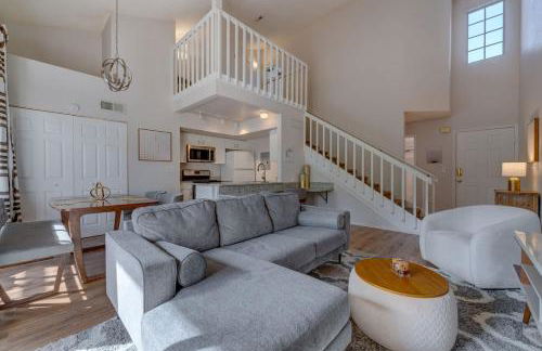 Charming and Cozy Townhome Near Disney - Foto 3