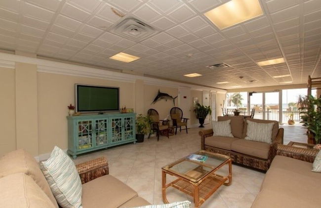 Beautiful Condo With Panoramic Views Of The Atlantic Ocean. 2 Bedroom Condo by RedAwning - Photo 9