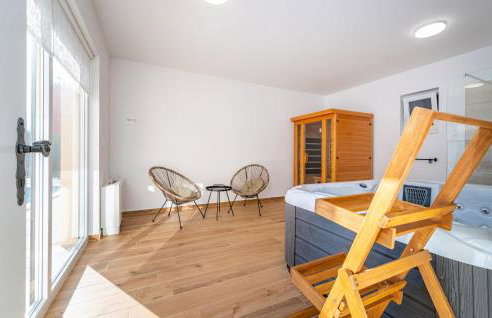 Beautiful Home In Sukosan With Sauna - Foto 35