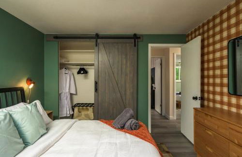 NEW Modern, Luxury Home with Hot Tub, Gym, Sauna, and 12 Minutes to Denver - Foto 45