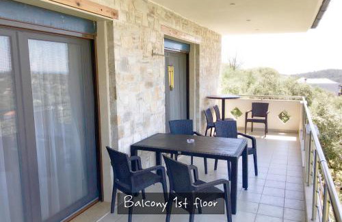 Astris Traditional Private Villa - Foto 18