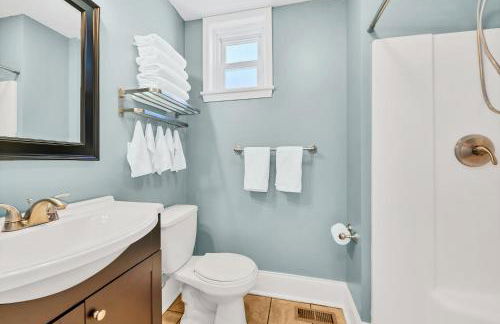 2 Entire bldgs - Great for large groups - Photo 52