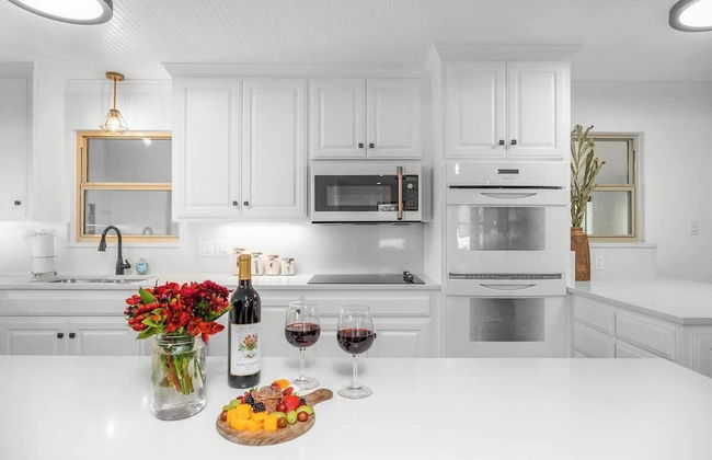 Pecan Retreat-half Mile to Main - Foto 1