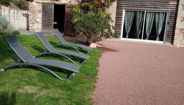 Le gîte Le Marillet - Photo 4, sunbed, Garden view