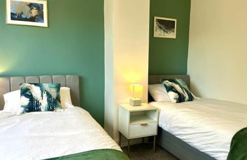 Stunning 3 Bedroom House Near Birmingham Airport and NEC - Foto 27