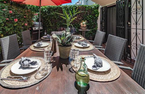 Seaside 3 bedroom Townhouse in San Pedro close to the Beach with private Garden - Photo 13