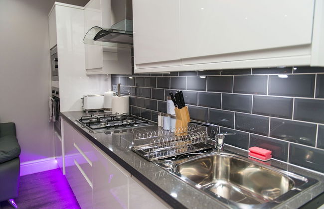 Aphrodite Suites Huddersfield - Foto 26