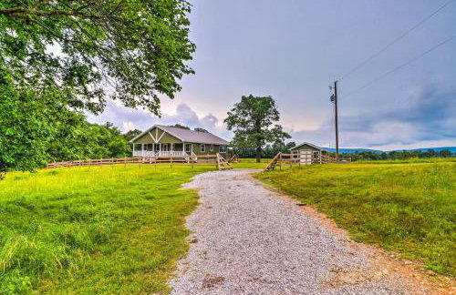 Secluded Timbo Retreat - Hike, Swim and Kayak! - Foto 21