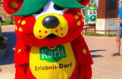 "Casa20200" 2 x Apartments je 150qm für Business, Familien, Gruppen, Handwerker 15min von BERLIN, Erdbeerhof, Outlet B5, 5min vom See Falkensee !! 2 Apartment each 150qm for BUSINESS , FAMILIES 15min from BERLIN!! - Foto 35