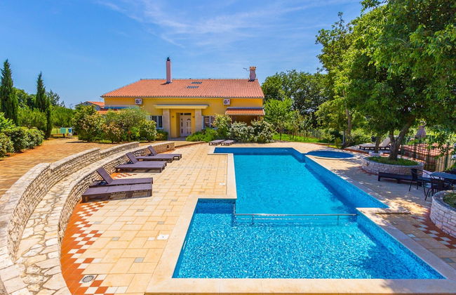 Modern Apartment in Pula With Swimming Pool - Foto 19