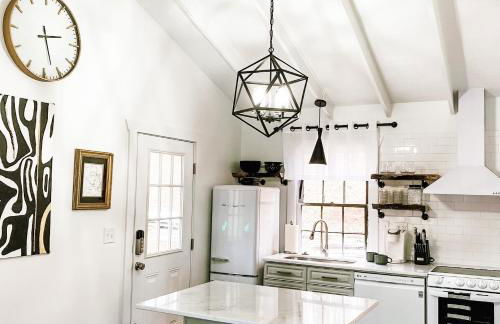 Mountain Retreat Nesteled in the Virginia Foothills - Foto 2