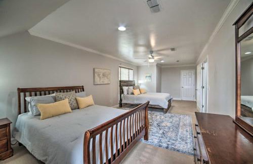 Starkvegas Clubhouse about 2 Mi to MSU Campus! - Foto 25