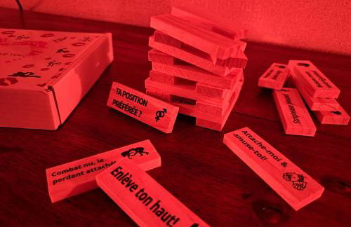 L'Alcôve Secrète Suite médiévale avec Spa - Foto 37