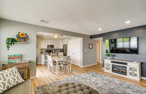 Pool Access and Lake Views Osage Beach Family Gem - Photo 1