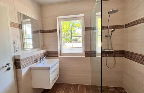 Ferienhaus Svantovit - exklusives Ferienhaus mit Sauna, Whirlpool-Wanne und Kamin - Foto 19