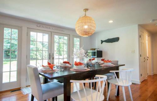 Roof Deck, Walk to Forest Beach, Fire Pit! - Foto 10