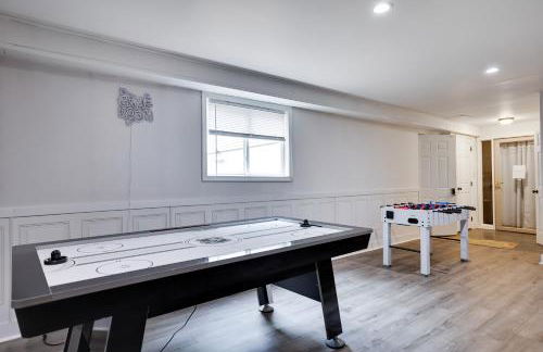 Hot Tub & Theater Haven-Lake and Ski Retreat - Foto 55