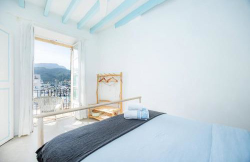 Marina 48 Seafront Apartment - Photo 19