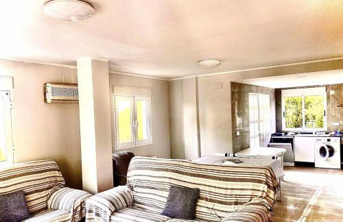 Casa Las Emilias en La Cañada - Photo 10