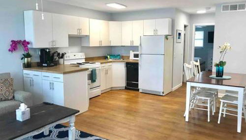 Sailfish Suites 2 - pet friendly & waterfront - Photo 3