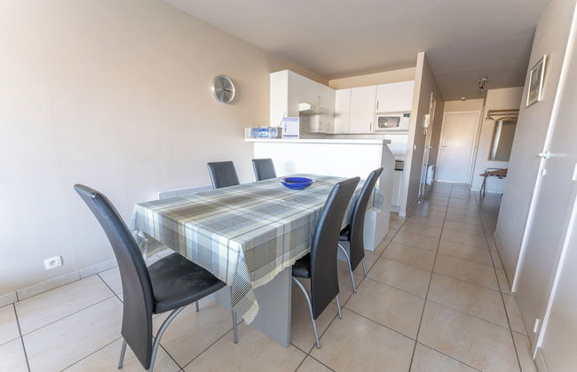 Apartment by Belgian Coast With Sun Terrace - Foto 9