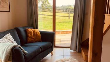 2 Beds & living in our idyllic country Cottage - Foto 5