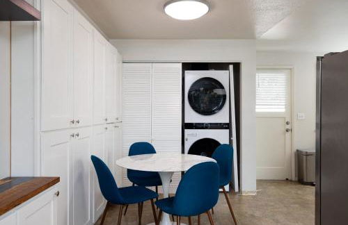 10min to Downtown Bend - Chic 2BDR - Photo 3