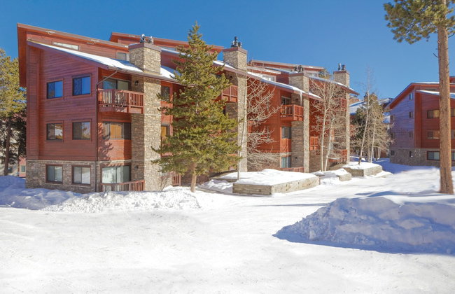 Pine Ridge Condominiums - Photo 68