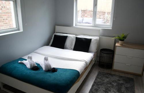 Stylish 2-Bed Garden Flat, 5 Mins to Brixton - Photo 23