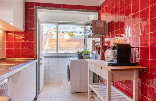 Unique Riverview Apartment - Photo 23