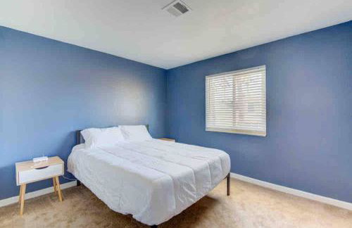 Arcade game room, 2 king beds, ev chargers - Foto 52