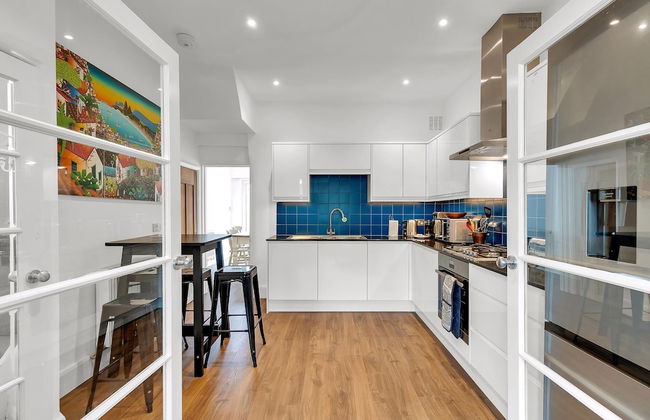 KBT - Charming Golborne Escape - Foto 8