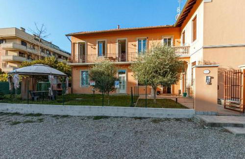 Milano Malpensa 2 min - Suite With Wifi, AC, Free Park - Foto 61