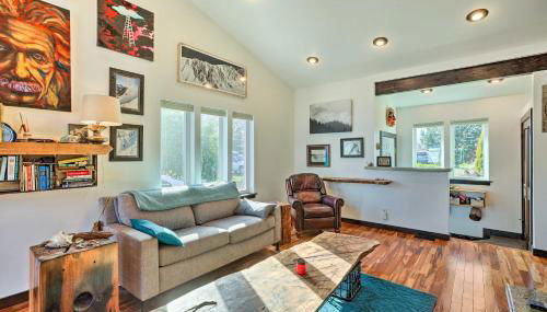 Bellingham Vacation Rental with Private Deck - Photo 5