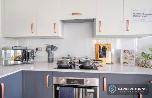 BRAND NEW! Modern & Spacious Serviced Apartments With FREE Parking & Gym by Rapid Returns - Professional Host - Foto 63