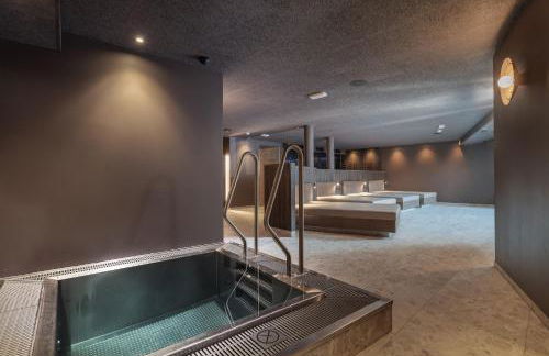 Suitehouse, Premium Apartments, Pools & Spa in Dolomites - by Familiaris - Foto 23