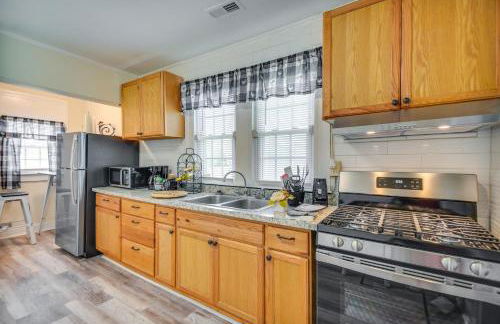 Charming Newport News Cottage Less Than 1 Mi to Ocean! - Foto 10