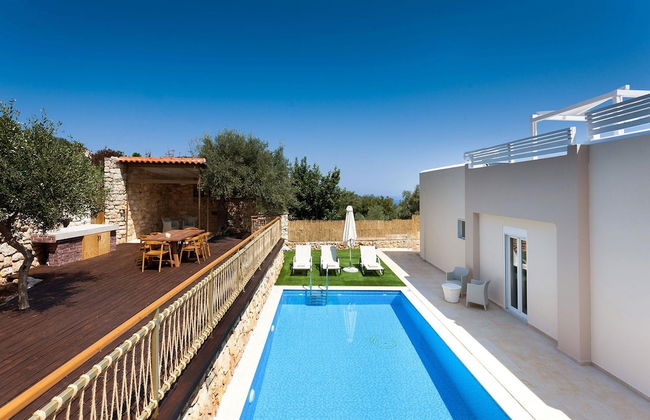 Villa Excesio - With Private Pool - Foto 44