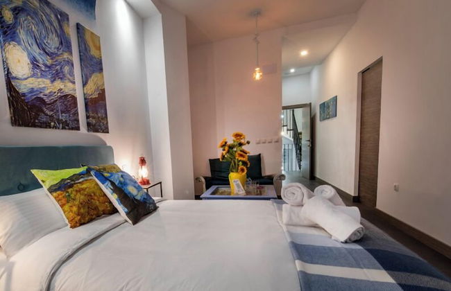 Molucano Themed Rooms - Photo 51