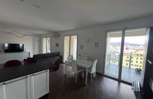 Lanternalba appartamento con vista sul porto antico - Foto 2