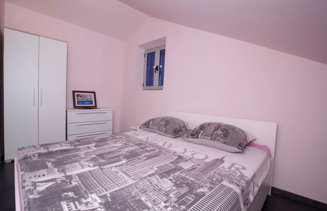 Apartment Four tower - Photo 8