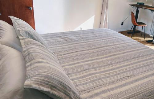 Contemporary House with Ocean View Decks - Foto 20