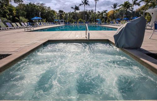 Ocean Pointe Suites at Key Largo - Foto 33